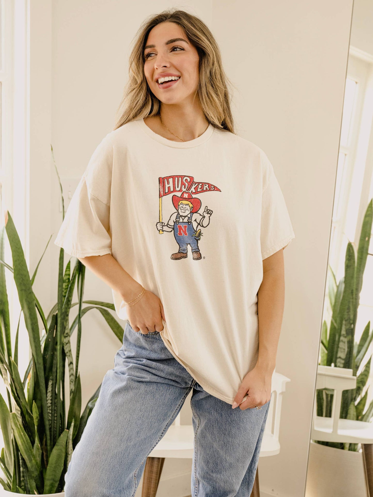 Ne Huskers Mascot Thrifted Tee