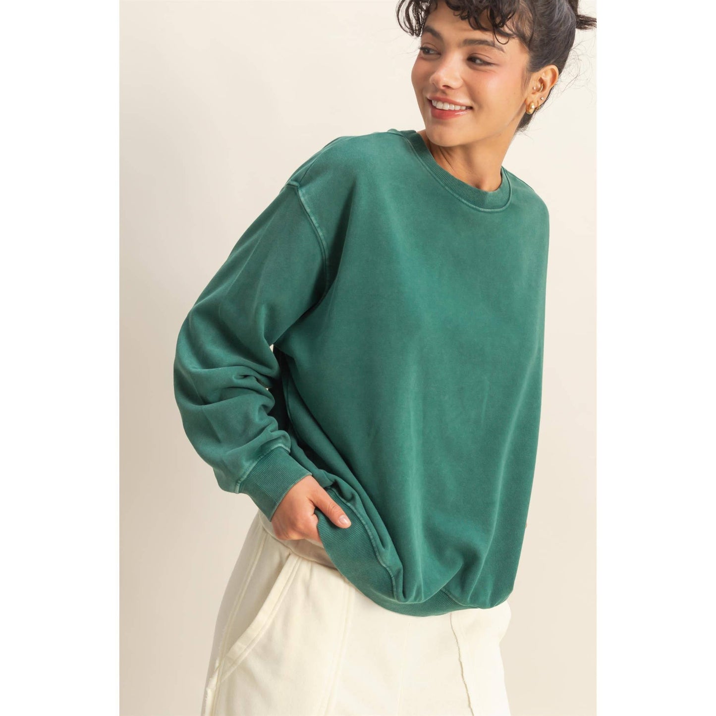 Oversized Mineral Washed Sweatshirt: CREAM / S-M-L(2-2-2)