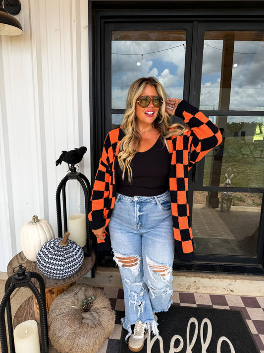 REVERSIBLE CLOUD CARDIGAN: CHECKER