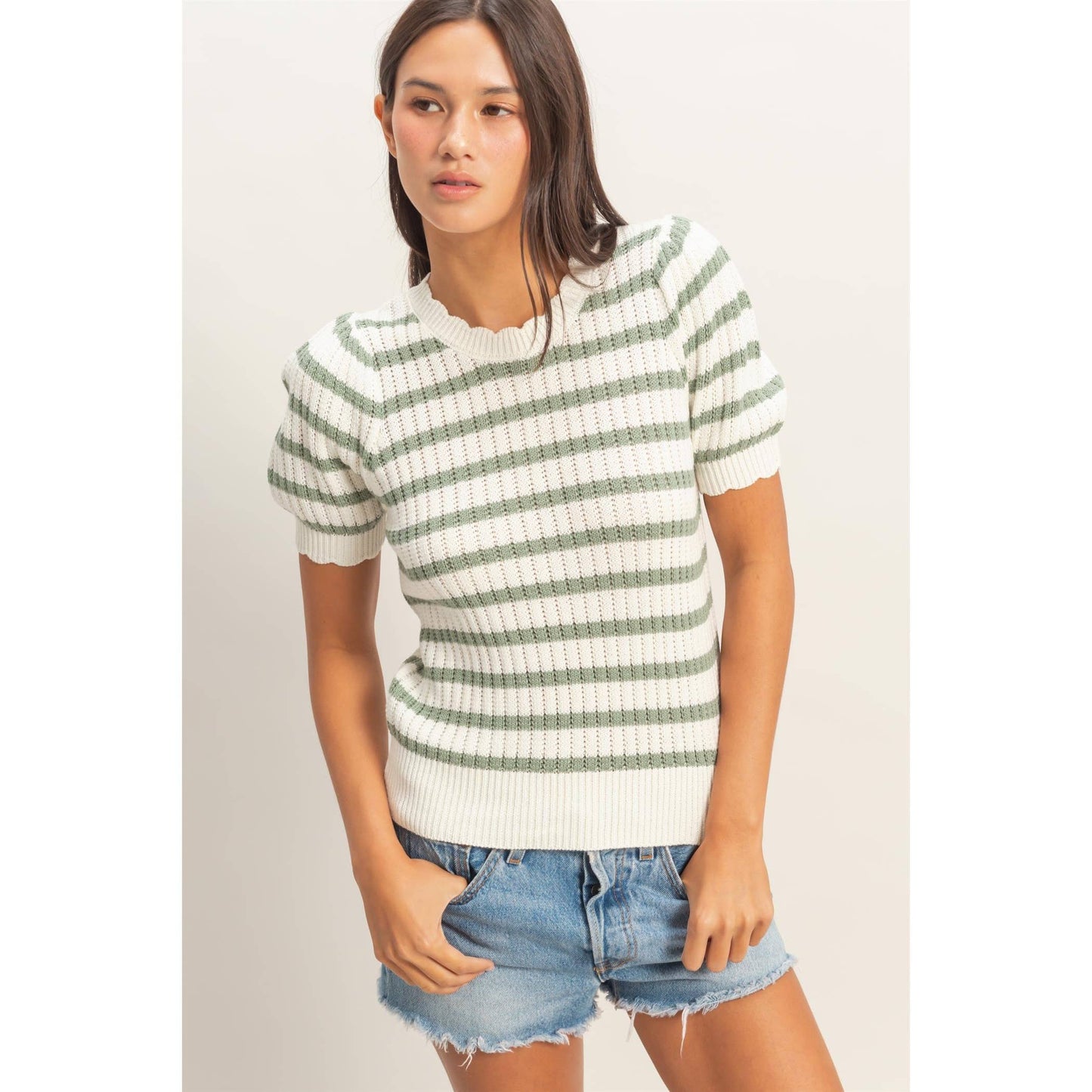 Striped Scallop Edge Puff Sleeve Knit Top: TAUPE / S-M-L(2-2-2)