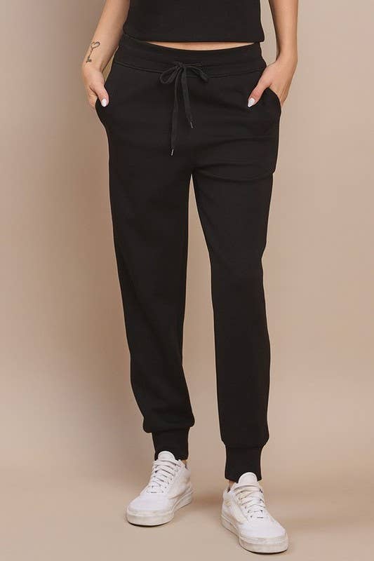 Ultracomfy Joggers: Black