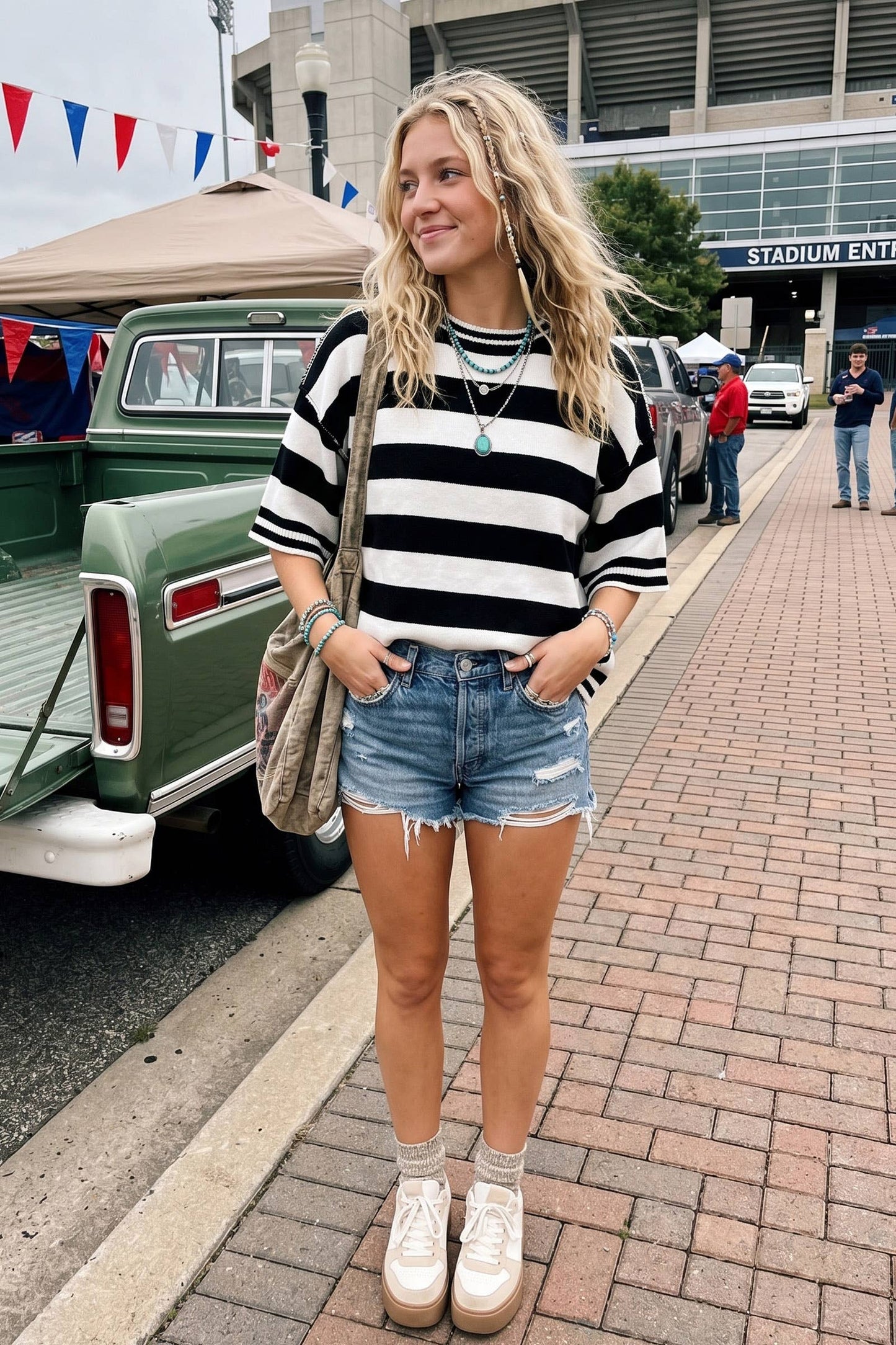 Gameday Stripe Knit Oversized Top: RED/WHITE / L