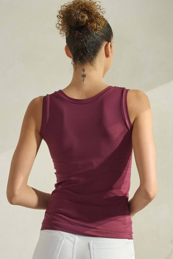 Reversible Tank