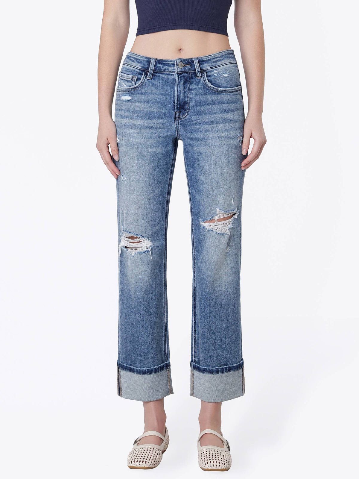 MID RISE DISTRESSED CUFFED CROP STRAIGHT JEANS