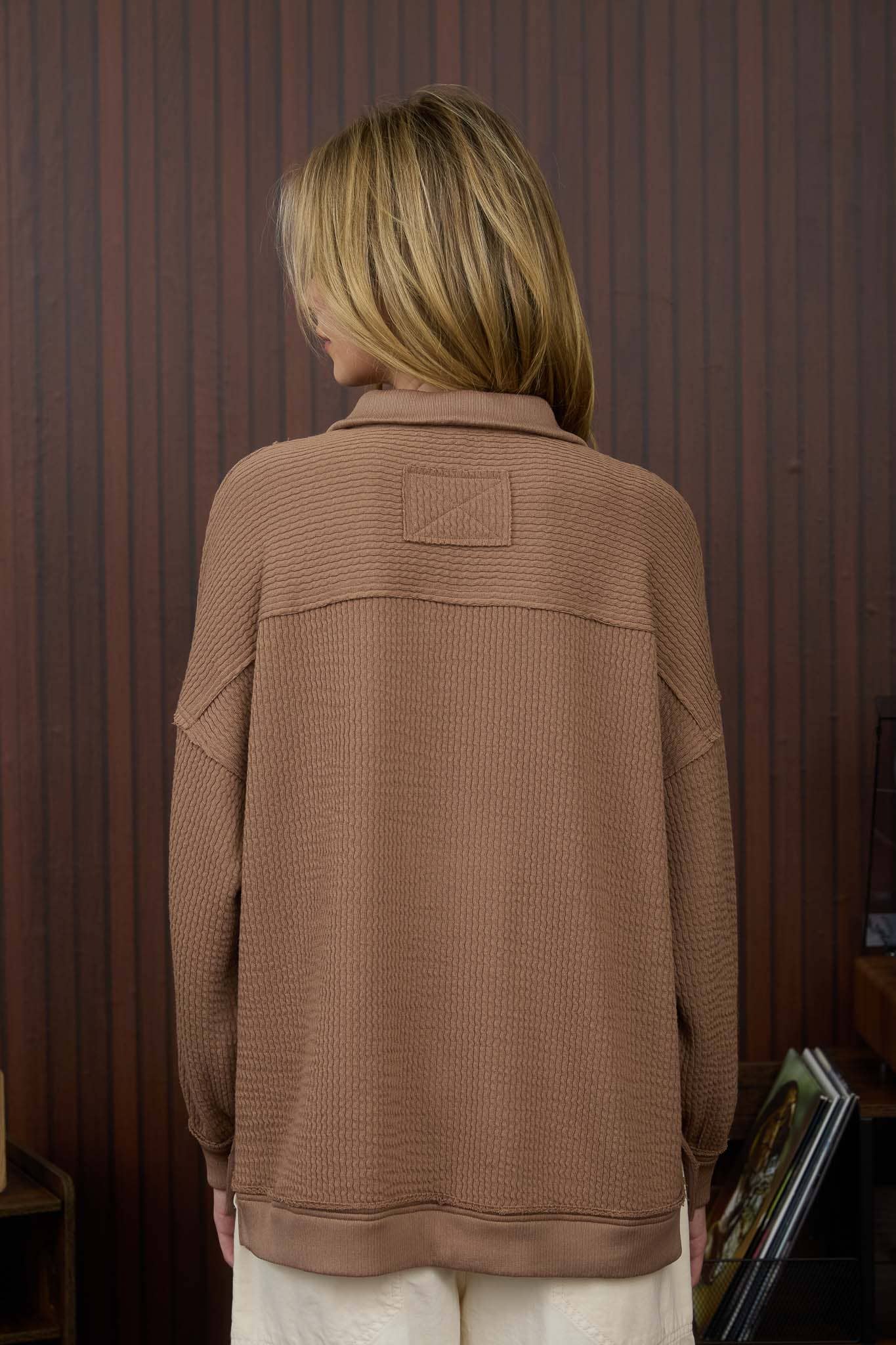 HALF ZIP COLLARED LONG SLEEVE WAFFLE KNIT TOP