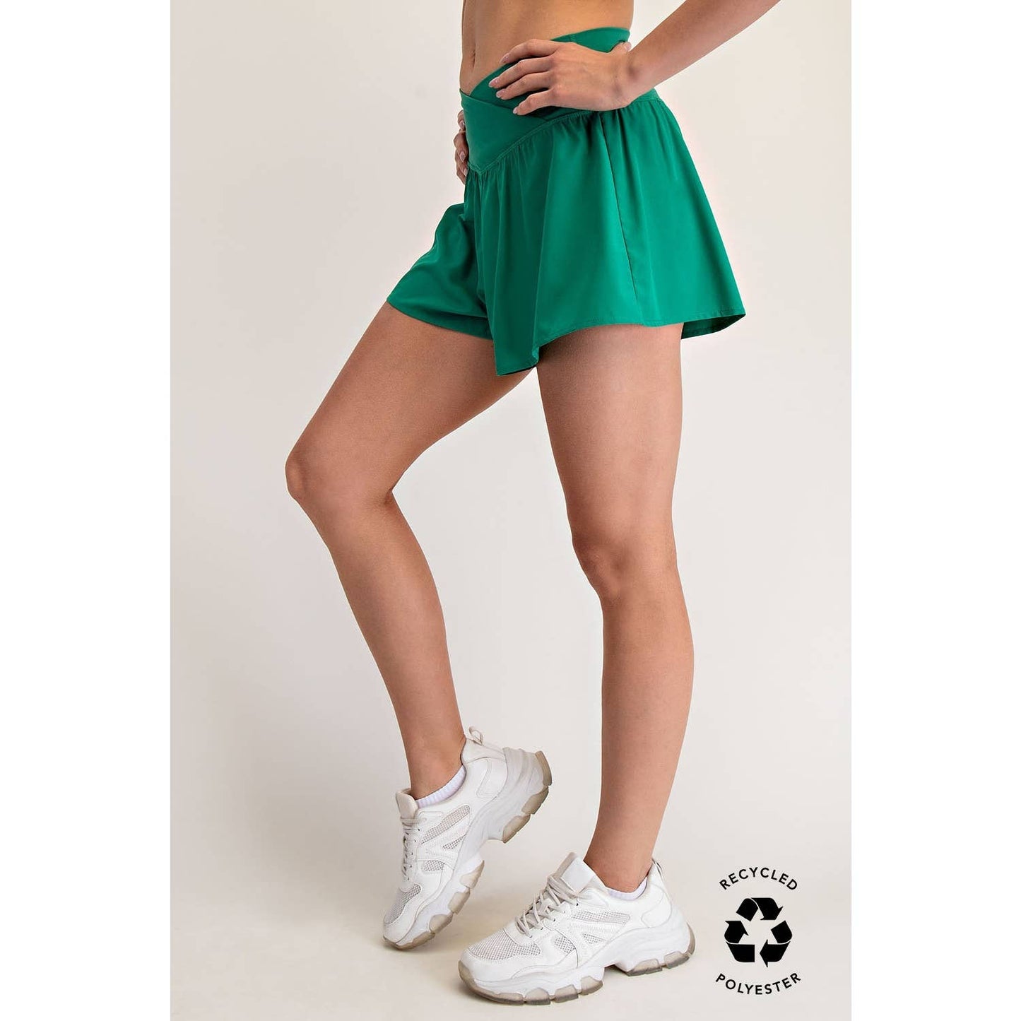 V Crossover Flared Short