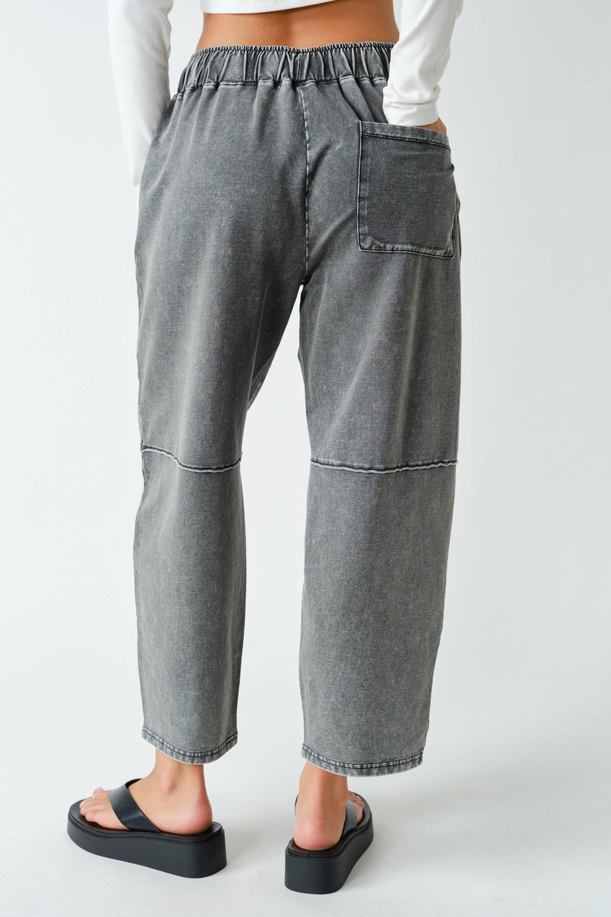 Cotton Blend Mineral Wash Cropped Straight Leg Pants:COFFEE BEAN