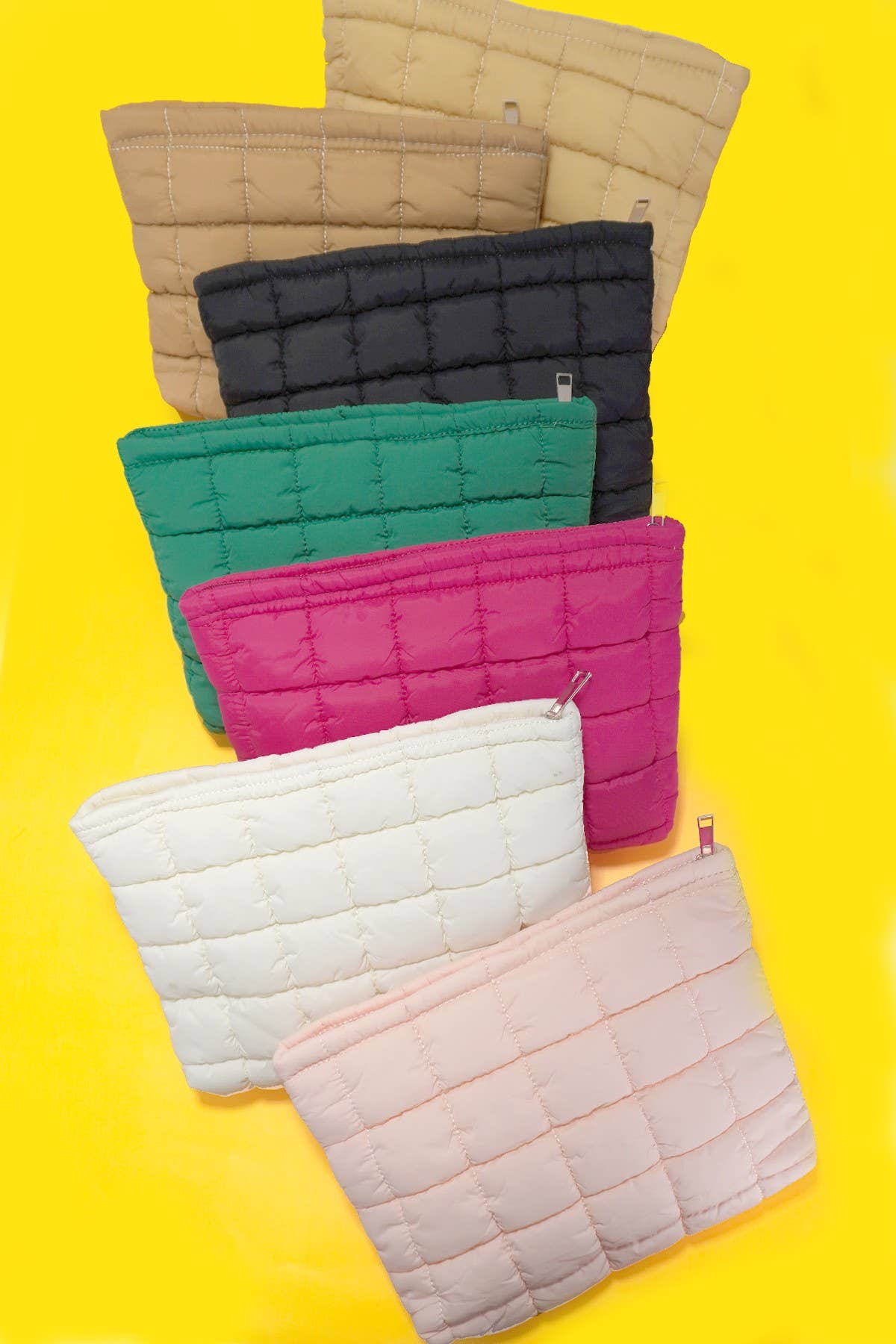 QUILTED PUFFY COSMETIC MAKEUP POUCH CLUTCH BAG | Kelly Green