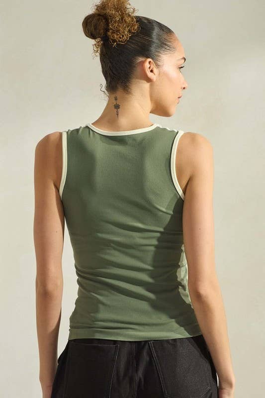Two Tone Tank