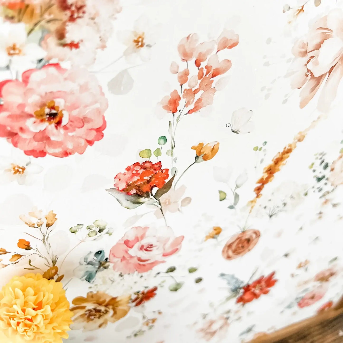 Floral Pattern Wood - 18x18