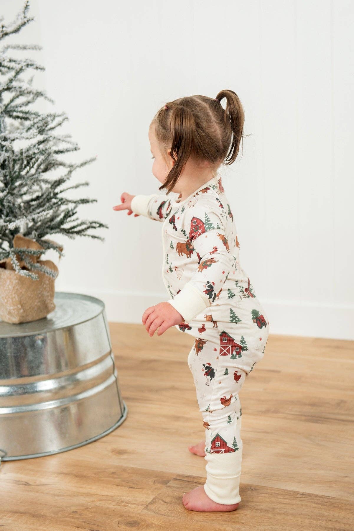 Christmas Farm Zippy