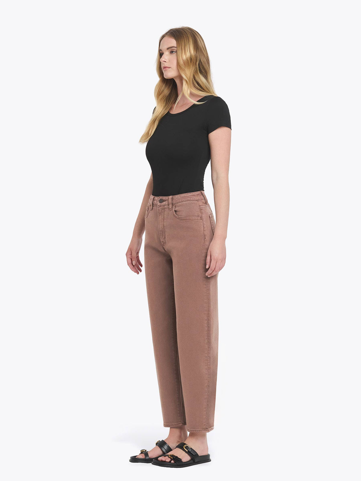 SUPER HIGH RISE BROWN SLIM BARREL JEANS