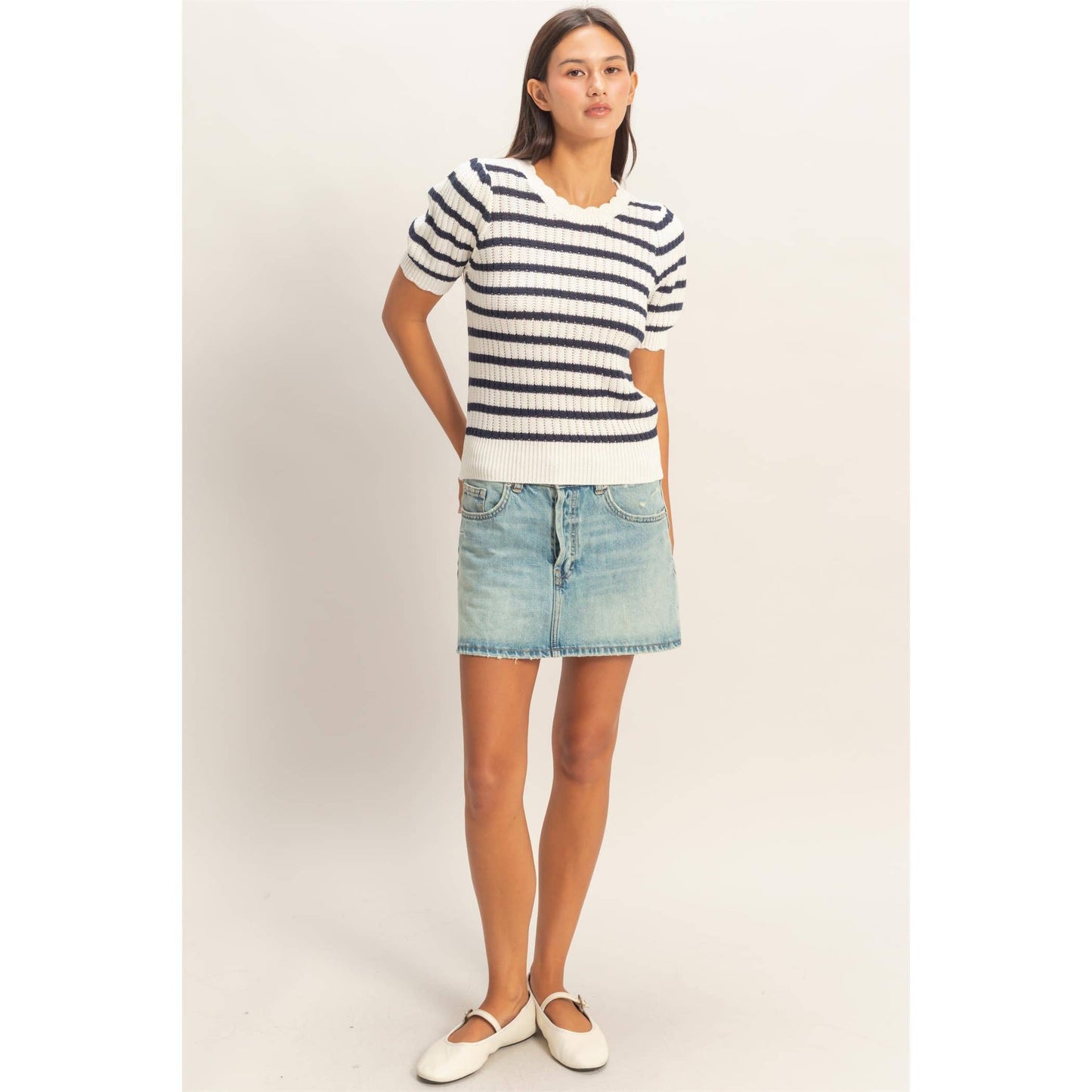 Striped Scallop Edge Puff Sleeve Knit Top: TAUPE / S-M-L(2-2-2)