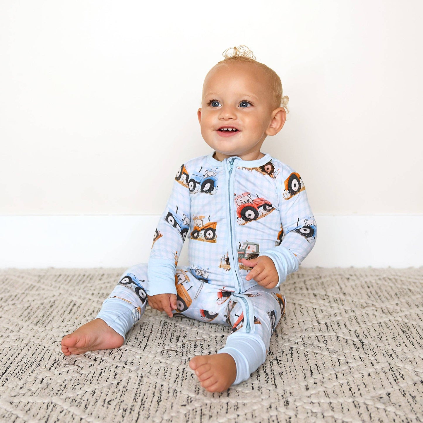 Luca ZIP One Piece Tractor Baby Outfit: Newborn