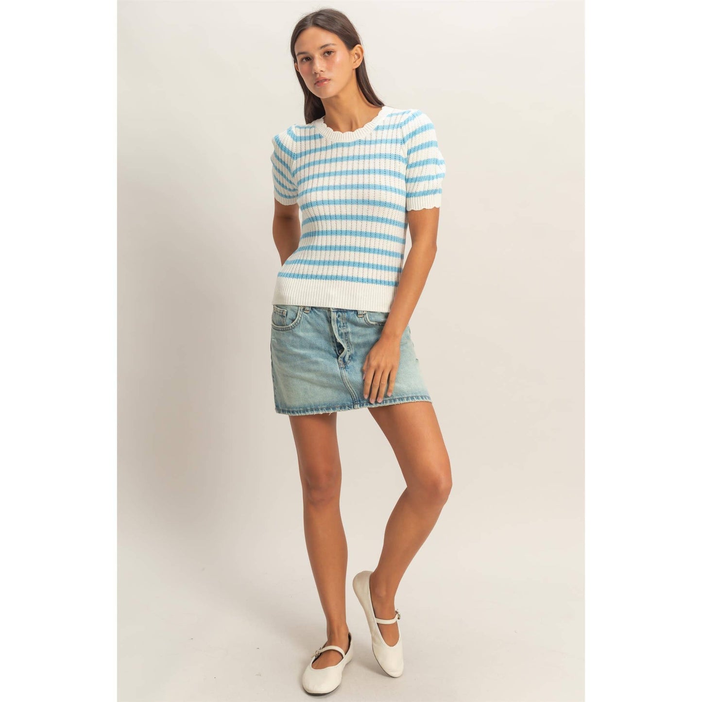 Striped Scallop Edge Puff Sleeve Knit Top: TAUPE / S-M-L(2-2-2)