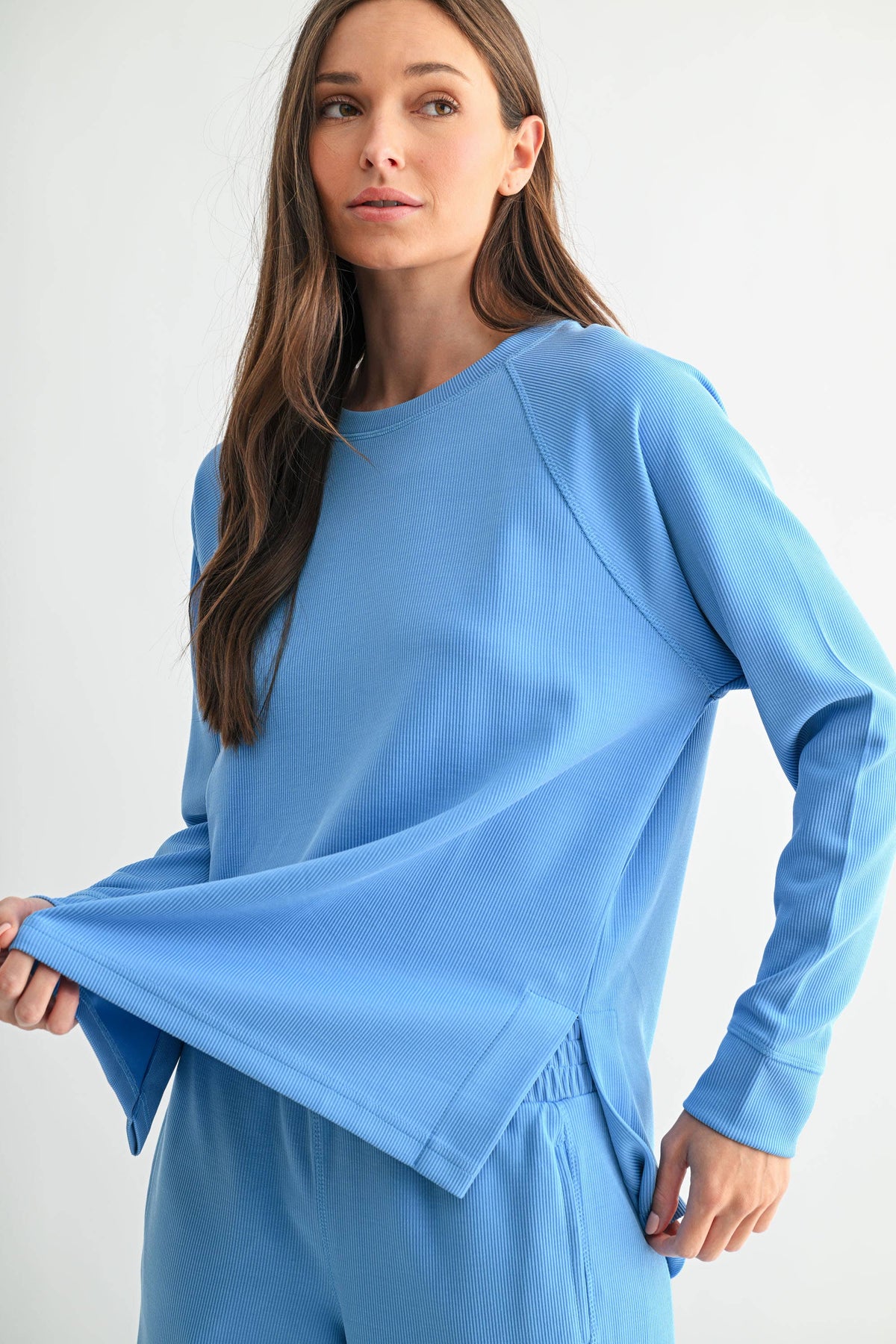 Luxe Sand Wash Rib Raglan Tee: SILKEN TAUPE