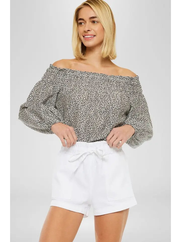 Kan Can bag shorts
